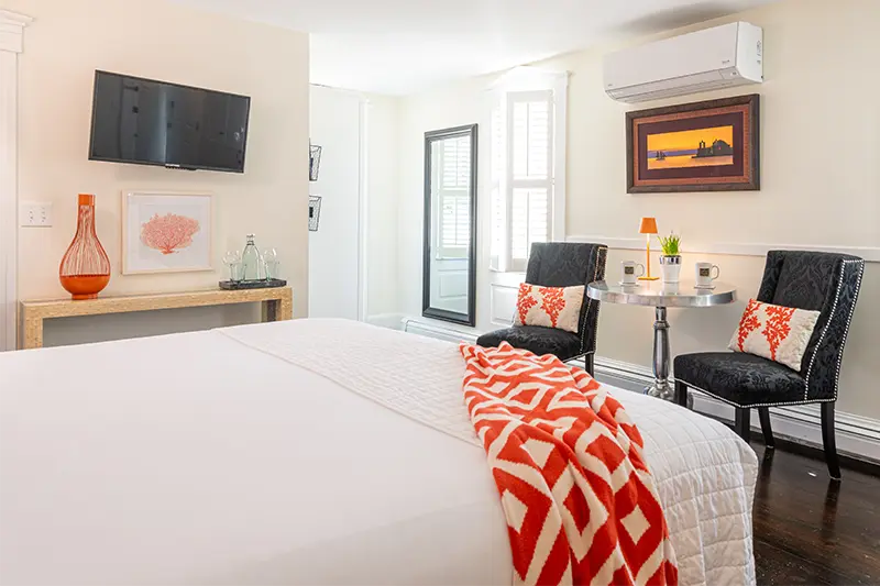 Guest Rooms 7